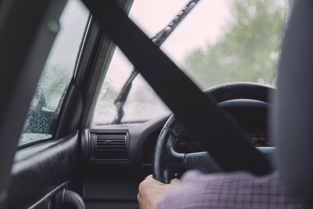 9 Essential Driving Habits That Prevent Accidents